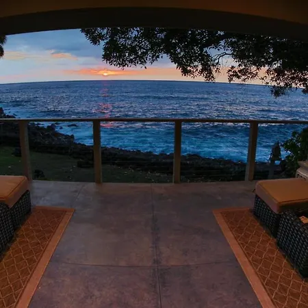 Villa Kona Bay Hale